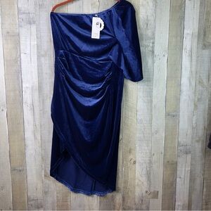 Subiki Large Blue Velour One Arm Short Sleeve Tulip Dress w/Side Zipper Closure